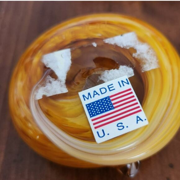 Nunwell Amber‎ Swirl Art Glass Sleeping Cat 2-1/4" Paperweight Signed Nunwell 07 - Picture 7 of 9